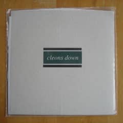 Cleons Down