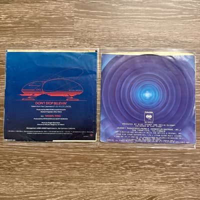 Image 2 of 2x Journey 7” Bundle