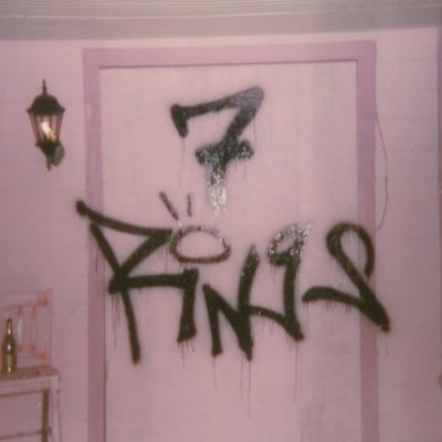 Ariana Grande - 7 Rings (Republic Records, B0029782-21) · 7" · Clear · Limited Edition