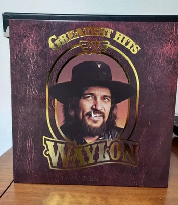 Waylon Jennings - Greatest Hits (RCA, 19075958941) · LP · Reissue