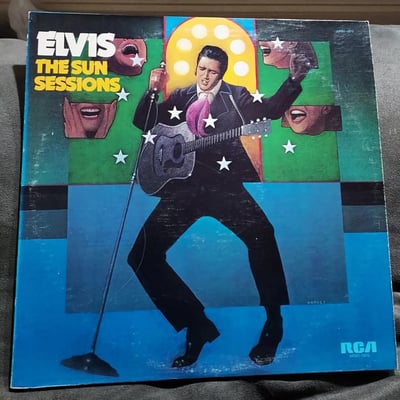 Elvis Presley - The Sun Sessions (RCA Victor, APM1-1675) · LP