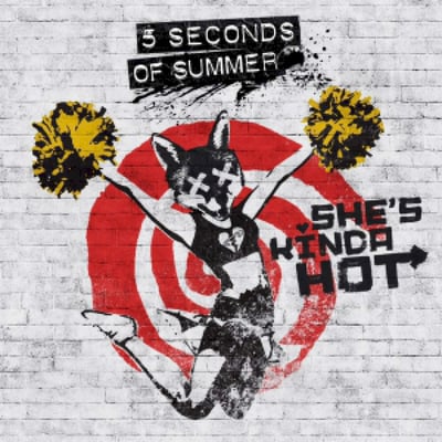5 Seconds Of Summer - She's Kinda Hot (Capitol Records, 4746076) • 7" • Red