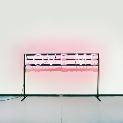 The 1975 - Love Me (Dirty Hit, DH00120) • 7" • Clear Vinyl, Heavyweight