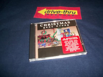 04. Various Artists - A Punk & Ska Christmas Gone Wrong (1997)