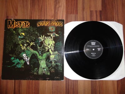 MISFITS: Wolfsblood/ Earth A.D (German 3rd press. the so-called "Greenbeast" with reversed colours on the sleeve)