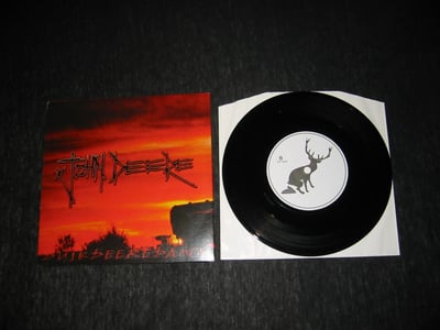 John Deere - DuskDeerDawn (black)