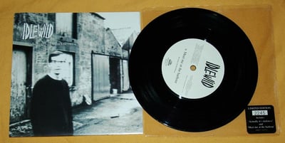 Idlewild - Actually It's Darkness [Black #2245]