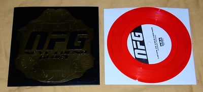 New Found Glory - Listen To Your Friends [Translucent Red of 1000]