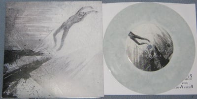 Memorials – Страшней И Дороже | Young Voices/Unlock Yourself/TRVS/Miravoice/Angry Chuck, yv-018-1/uyr-01/mv-12/chuck-11 | grey 5/8(?)
