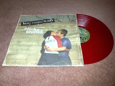 New Found Glory - Sticks And Stones | Translucent Red | 167/2000 (2002) DTR #36V