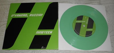 Â¡Forward, Russia! - Ninteen (green)