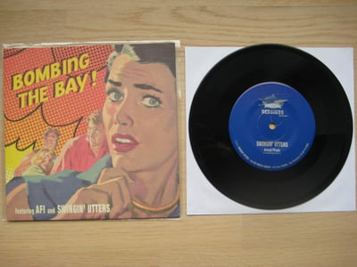 Swingin' Utters / AFI: Bombing The Bay (Sessions Records 1997 / black)
