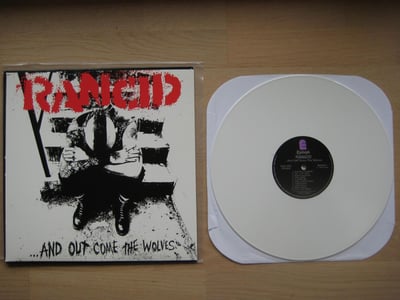 Rancid: ... And Out Come The Wolves (Epitaph Records 2010 / white / lyric sheet / 2nd press) /500
