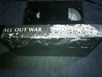 Promotionnal Items, miscellaneous - All Out War - Split Video Tape with 25 Ta Life & Cold Front