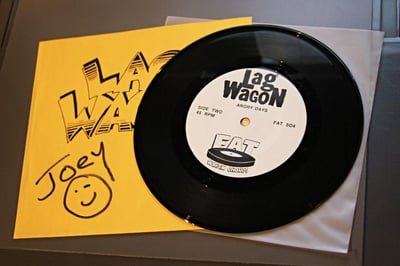 Lagwagon - 7" - Angry Days (original 92' signed by the Caper) /500