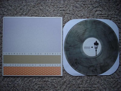 Streetlight Manifesto - Somewhere In The Between (Clear w/ Black Smoke) /169