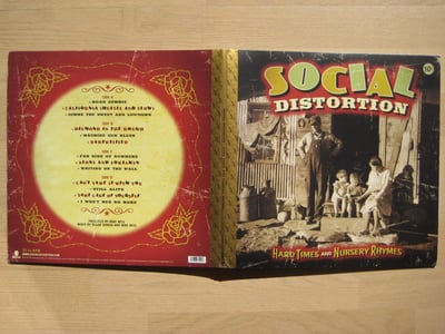 Social Distortion: Hard Times And Nursery Rhymes 2xLP (Epitaph Records 2010 / red / poster / CD / gatefold) /2,500