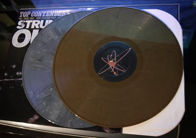 Strung Out - 12" - Top Contenders (grey/brown) /500