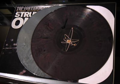 Strung Out - 12" - Top Contenders (grey/purple) /500