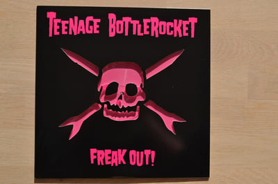 Teenage Bottlerocket: Boxset basic edition #6 - Freak Out! (Fat Wreck Chords 2012 / pink)