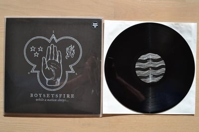 Boysetsfire: While A Nation Sleeps ... (End Hits Records 2013 / black / download code / 2nd pressing) /500