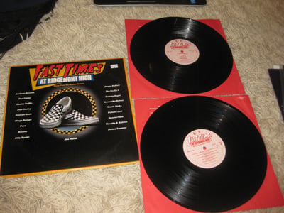 Various Artists "Fast Times at Ridgemont High soundtrack" Asylum Records. Black 2x12"