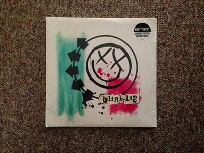 blink-182 | Untitled | 2013 | Clear w/ Pink/Green Splatter | /2000 | Sealed