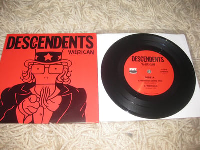 Descendents "'Merican" Fat Wreck Chords. ?? Press. Black/??? (Red Cover)