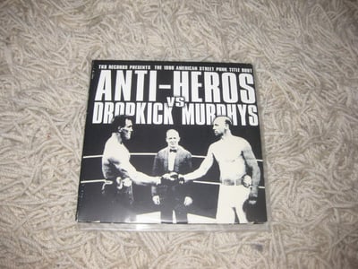Anti-Heroes/Dropkick Murphys - TKO Records. ?? Press. Black 2x7"/???