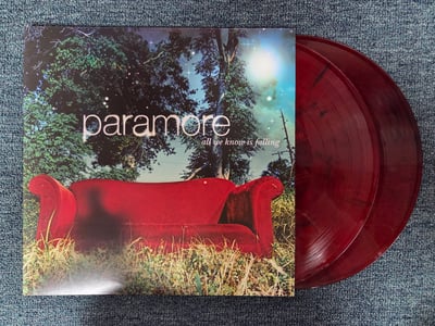 Paramore - All We Know Is Falling (Deluxe Edition) | Red Smoke (Record Store Day exclusive) | /7000 | 2026 | RCV1 728524 / 0810227805968