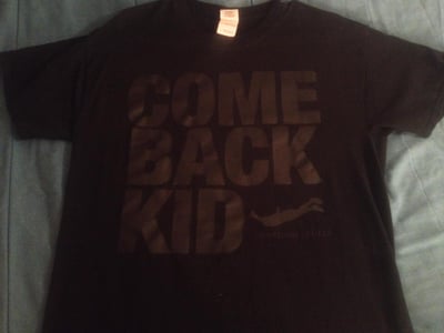 L - Comeback Kid - Symptoms and Cures Black Friday 2013 Exclusive