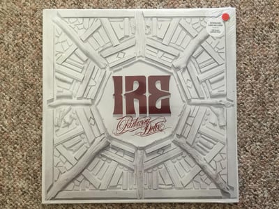 Parkway Drive | Ire | 2015 | Transparent Red | /300 | Sealed