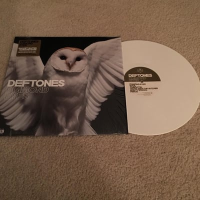 Deftones - Diamond Eyes