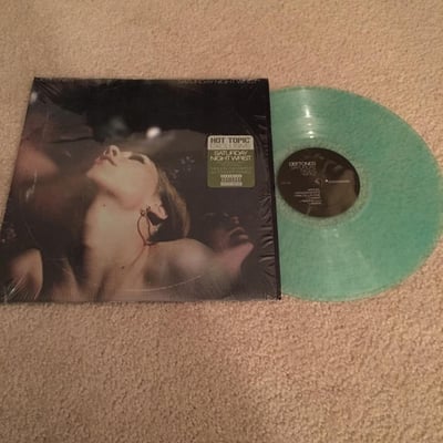 Deftones - Saturday Night Wrist
