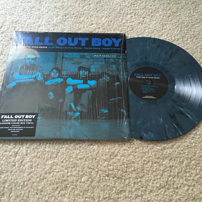Fall Out Boy - Take This To Your Grave (Hot Topic Random Color Vinyl)