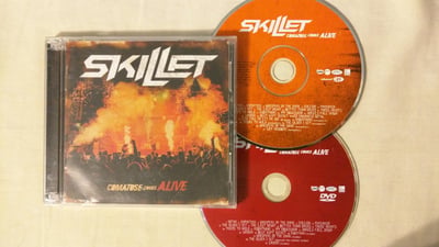 Skillet - Comatose Comes Alive [Live DVD/CD]