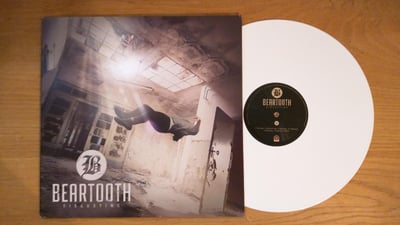 Beartooth - Disgusting (White)