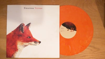 Emarosa - Versus (Orange, /1500)