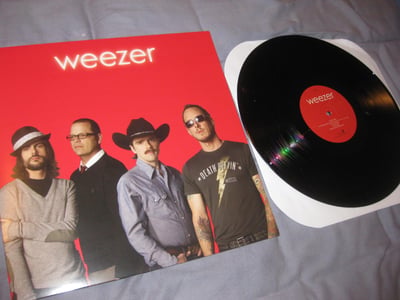 Weezer "Weezer (The Red Album)" Geffen. Black.
