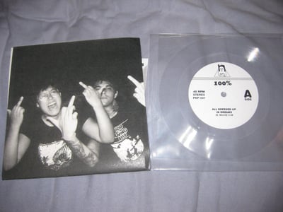 Joyce Manor / 100% split. Phat 'N' Phunky Records. 1st Press. Square Lathe Cut 7" Clear / 50