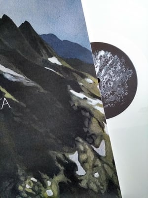 # LOMA PRIETA | dark mountain | autoproduit | 2009 | vinyle blanc