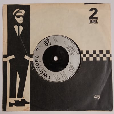 CHS TT3 - Madness - The Prince - Two-Tone Records - 7", Single, Sil - 1979 - 1491844 - Ska, Reggae - 2011-04-23 17:20:10 - Near Mint (NM or M-) - Generic