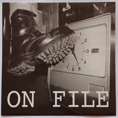 HOO41 - On File - Monday Thru To Friday / Back To The Roots - Helen Of Oi! - 7", Single, W/Lbl - 1998 - 1523448 - Oi! - 2011-06-18 12:24:31 - Near Mint (NM or M-) - Near Mint (NM or M-)