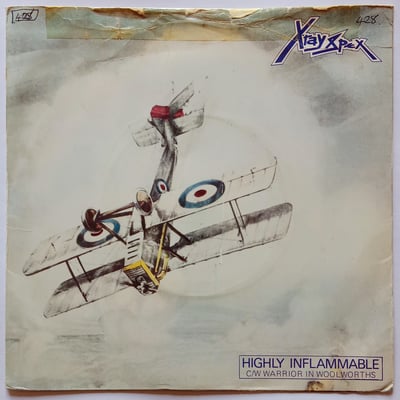 INT 583 - X-Ray Spex - Highly Inflammable c/w Warrior In Woolworths - EMI International - 7", Single - 1979 - 413512 - 77 - 2021-04-15 06:17:45 - Very Good Plus (VG+) - Good Plus (G+)