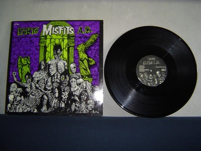 MISFITS: Earth A.D./ Wolfsblood (1st press.)