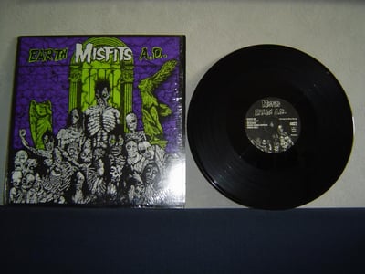 MISFITS: Earth A.D./ Wolfsblood (3rd press. Opaque vinyl, Ghoulhair error sleeve with barcode)