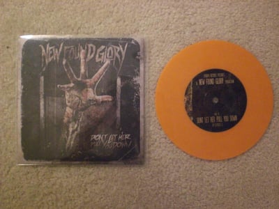 New Found Glory - Don't Let Her Pull You Down 7" (Orange Vinyl)